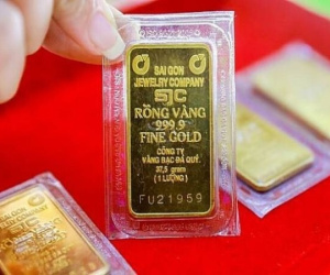 Tuần qua giá vàng biến động mạnh, bất ngờ trong ngày Thần Tài