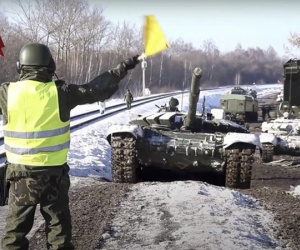 NATO cáo buộc Nga tiếp tục dồn quân sát Ukraina
