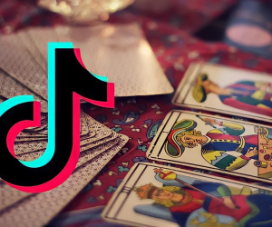 Thực hư tin đồn TikTok và Facebook cấm nội dung bói toán