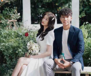 Cầu thủ Nguyễn Văn Dũng và vợ rich kid bất ngờ công khai đã có con 1 tháng tuổi