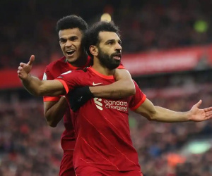 Salah và Mane cùng ghi siêu phẩm, Liverpool ngược dòng hạ Norwich