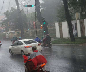 TP HCM xuất hiện mưa dông cục bộ