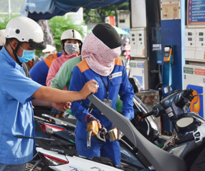 Giá xăng dầu trong nước tăng mạnh, Bộ Tài chính nói gì?