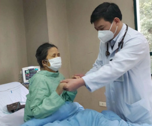 F0 bệnh nhẹ vẫn nguy kịch hậu Covid-19: Bác sĩ khuyến cáo những triệu chứng 'báo động đỏ' cần nhập viện ngay