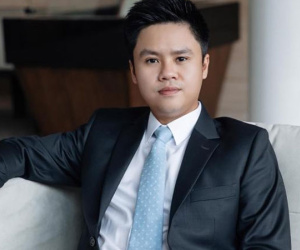 Phan Thành đăng ảnh nét căng nhân ngày đẹp, dân mạng phát hiện chi tiết thay đổi của chàng thiếu gia sau khi lấy vợ
