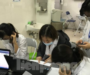 Nhiều phường ở Hà Nội 'khủng hoảng nhân sự' vì hàng loạt cán bộ mắc COVID-19