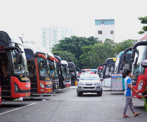 'Xăng tăng không ngừng, lòng tôi như lửa đốt': Khó cầm cự được nữa