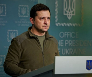 Tổng thống Ukraine cảnh báo 'đêm nay rất khó khăn' khi Nga áp sát Kiev
