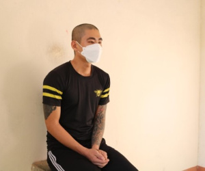 Nhờ 'yêu râu xanh' mua hộ đồ ăn đêm, cô gái suýt bị hiếp dâm
