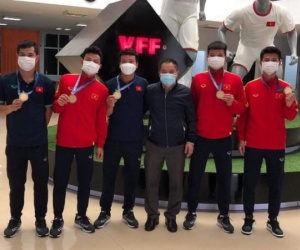 4 cầu thủ U23 Việt Nam vẫn phải ở lại Campuchia