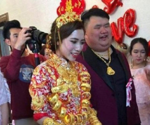 Chê chồng không xứng nhất quyết ly hôn, 1 năm sau vợ cũ 'sốc nặng' khi thấy mặt cô dâu mới của chồng