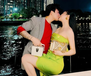 Vợ chồng đại gia Minh Nhựa gây xôn xao khi tung cảnh hôn ở tư thế khó đỡ