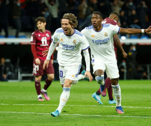 Ngược dòng hạ Sociedad, Real gửi chiến thư tới PSG