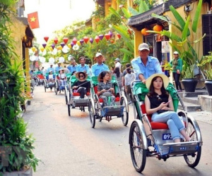 Khó xin visa nhập cảnh, mở cửa đón khách vấp ngay 'rào cản'