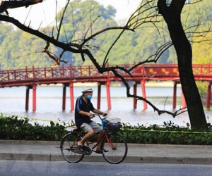 Khu vực Bắc Bộ ngày nắng, nhiều vùng biển có thời tiết xấu