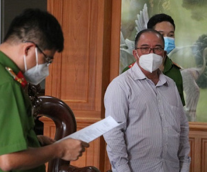 Khám xét nhà nguyên Chủ tịch huyện ở Bà Rịa - Vũng Tàu, thu giữ nhiều tài liệu