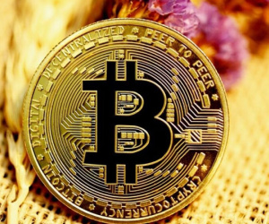 Giá Bitcoin tăng mạnh, vọt lên ngưỡng 42.000 USD