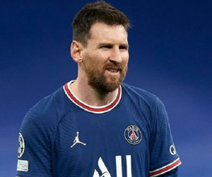 Messi nối dài thành tích tệ hại trước Real, bị truyền thông Pháp chê hết thời