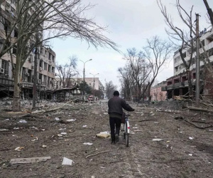 Ukraine lo bị Belarus tấn công, tình hình Mariupol đang 'nguy cấp'