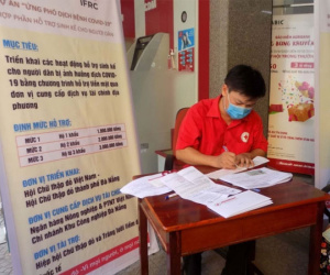 Xem xét, tiếp tục hỗ trợ người lao động gặp khó khăn do dịch COVID-19
