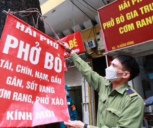 Hà Nội chỉnh trang đường phố đón khách quốc tế