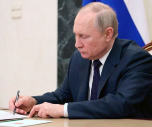 Tổng thống Putin ra tay bảo vệ hàng không Nga