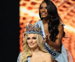 'Bóc phốt' chung kết Miss World 2021: Trình diễn quá sơ sài, sân khấu nhốn nháo ai cũng lên 'góp vui'
