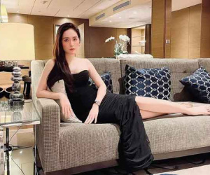 Show dáng mời gọi, nữ đại gia quận 7 bị chồng phũ: 'Thấy ghê'