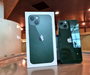 iPhone 13 màu xanh mới khi nào về Việt Nam, giá bao nhiêu?