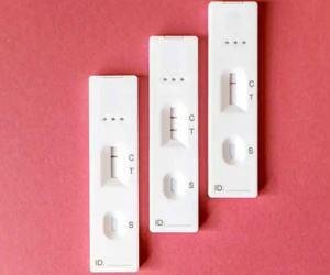 Vì sao có đủ triệu chứng Covid-19 nhưng xét nghiệm vẫn âm tính?