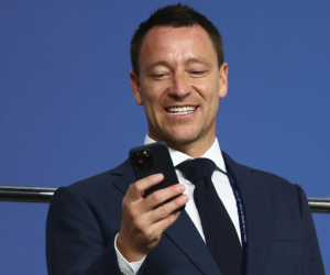 Huyền thoại John Terry xác nhận tham gia cuộc đua mua Chelsea