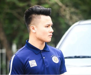 Cuộc làm giá ồn ào của Quang Hải với Hà Nội FC: Bầu Hiển trả nhiều tiền sẽ 'quay xe'?