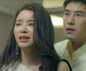 Bắt gặp bố cặp kè với gái trẻ, tôi chụp ảnh gửi cho mẹ, nào ngờ bà tiết lộ một chuyện khiến tôi chết lặng