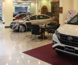 Khủng hoảng thiếu linh kiện, khách Việt mòn mỏi chờ giao xe
