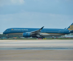 Vietnam Airlines tạm dừng bay đến Nga