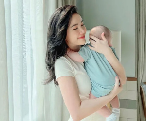 Bảo Thy đưa ra tiêu chí tuyển bảo mẫu cho quý tử đầu lòng, netizen than thở: 'Vậy chỉ có mẹ chăm con thôi'