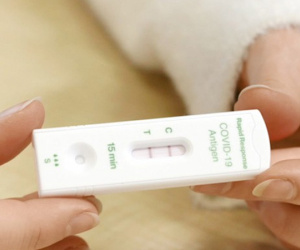 Tái nhiễm Covid-19, F0 dùng ngay đơn thuốc cũ để sớm khỏi bệnh khiến bác sĩ 'kêu trời'
