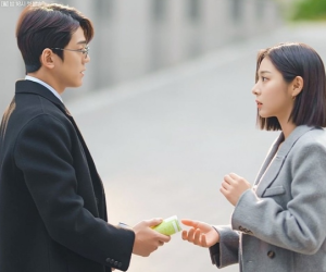 Sự nghiệp 'như diều gặp gió' của nữ phụ ‘Hẹn hò chốn công sở’
