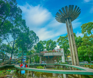 Hồ Con Rùa TPHCM trước ngày 'thay áo mới'