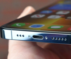 iPhone giữ vững ngôi vương thị trường smartphone cao cấp, điện thoại Android 'hụt hơi'