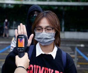 Hà Nội: Phụ huynh bức xúc vì con chưa được đi học trực tiếp