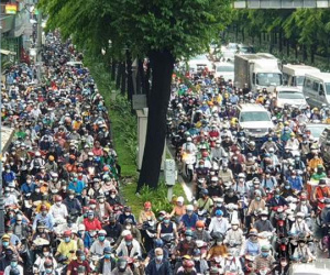 Giao thông hỗn loạn ở cửa ngõ sân bay Tân Sơn Nhất, CSGT không thể điều tiết