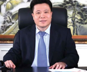 Suốt 8 năm chìm nổi, cổ phiếu một thời của Hà Văn Thắm bùng lên