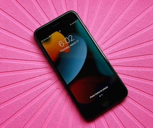 iPhone SE vừa ra mắt, Apple đã cắt giảm 20% sản lượng