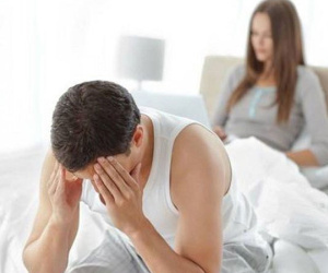 Cưới nhau 2 năm chưa một lần quan hệ thành công, anh chồng mặc cảm và sợ hãi mỗi khi gần gũi vợ