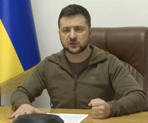 Tổng thống Ukraine nói đàm phán với Nga có tín hiệu khả quan nhưng tuyên bố không lơ là phòng thủ