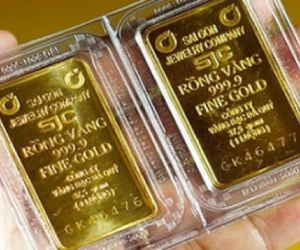 Giá vàng giảm mạnh, đầu tư vàng có còn hấp dẫn?