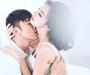 'Cô bé' hơi tối màu có phải do bạn gái 'yêu' quá nhiều?