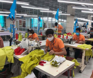 'Không tăng lương tối thiểu, người lao động không sống nổi'