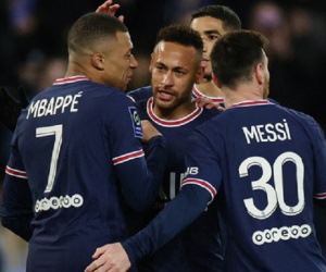 Messi-Neymar-Mbappe thăng hoa, PSG thắng 5 sao
